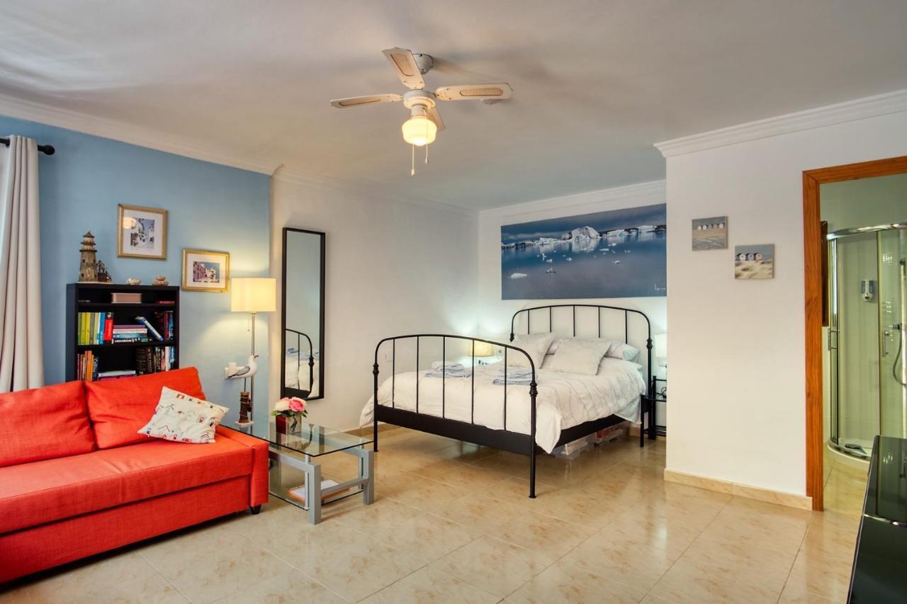 Casa Las Torres B&B Iznate Luaran gambar