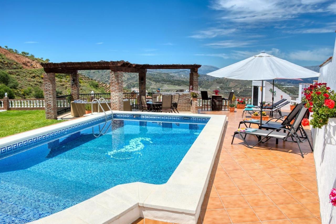 Casa Las Torres B&B Iznate Luaran gambar