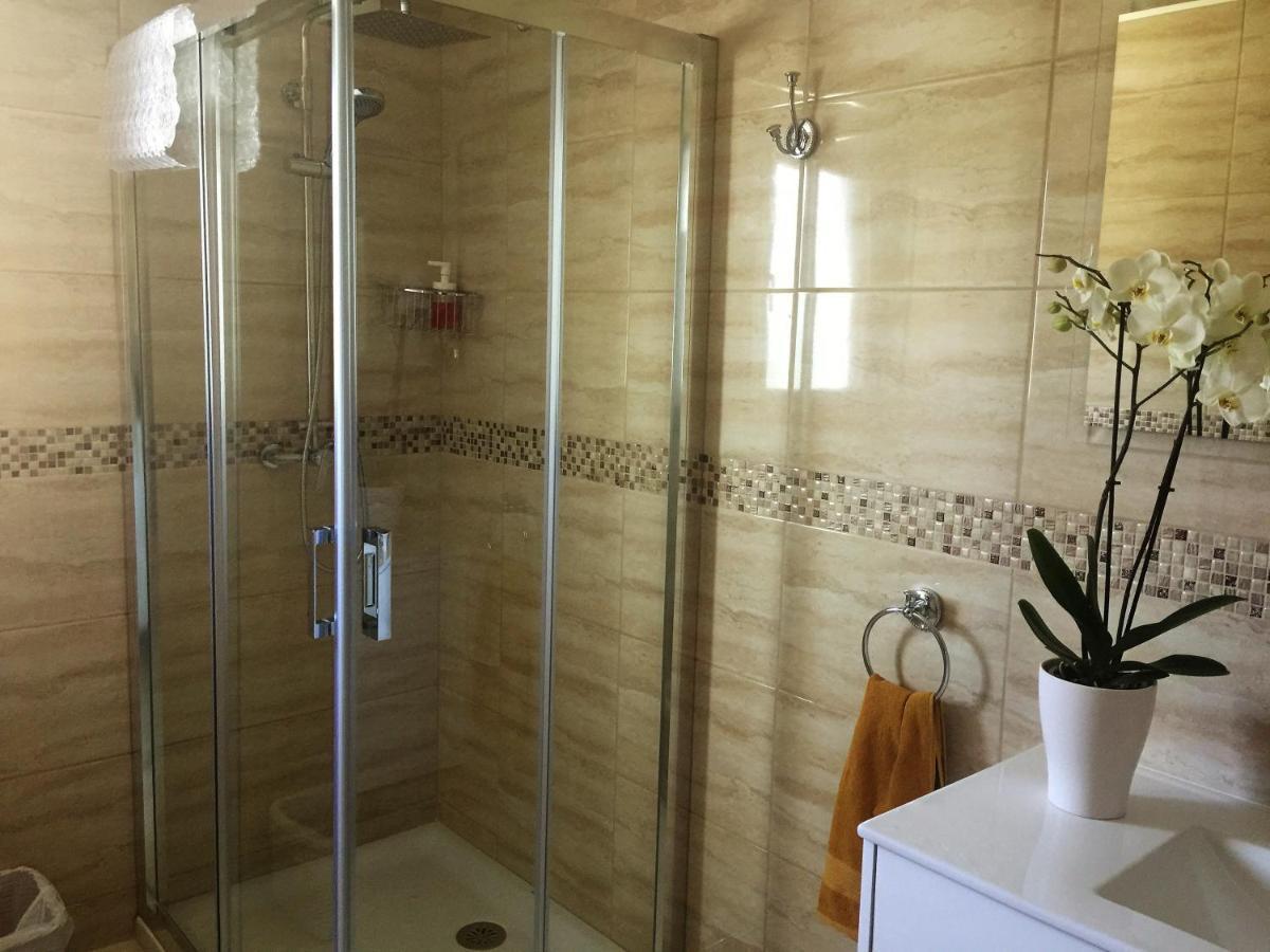 Casa Las Torres B&B Iznate Luaran gambar