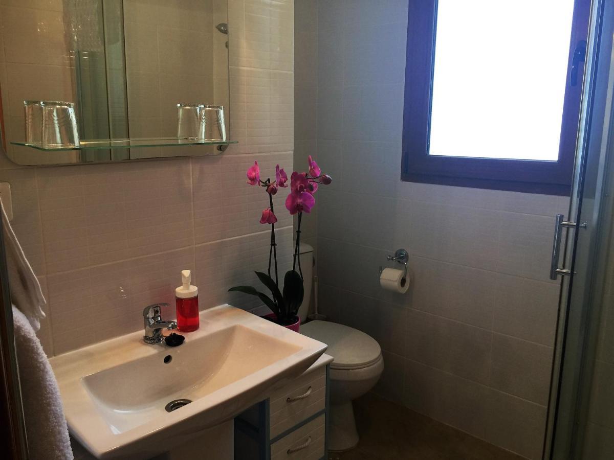Casa Las Torres B&B Iznate Luaran gambar