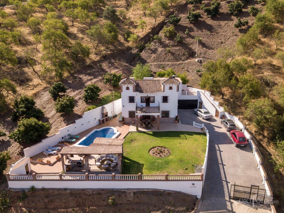 Casa Las Torres B&B Iznate Luaran gambar