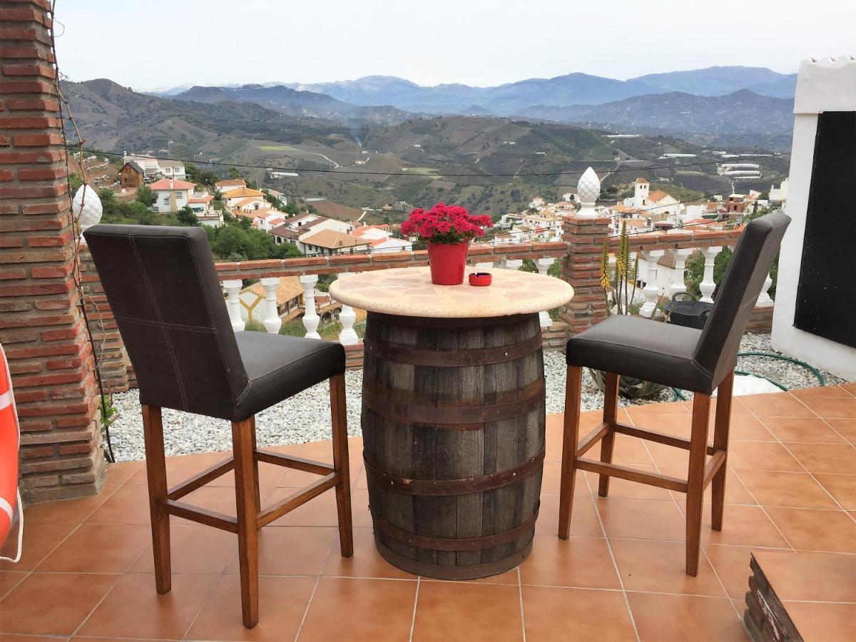 Casa Las Torres B&B Iznate Luaran gambar