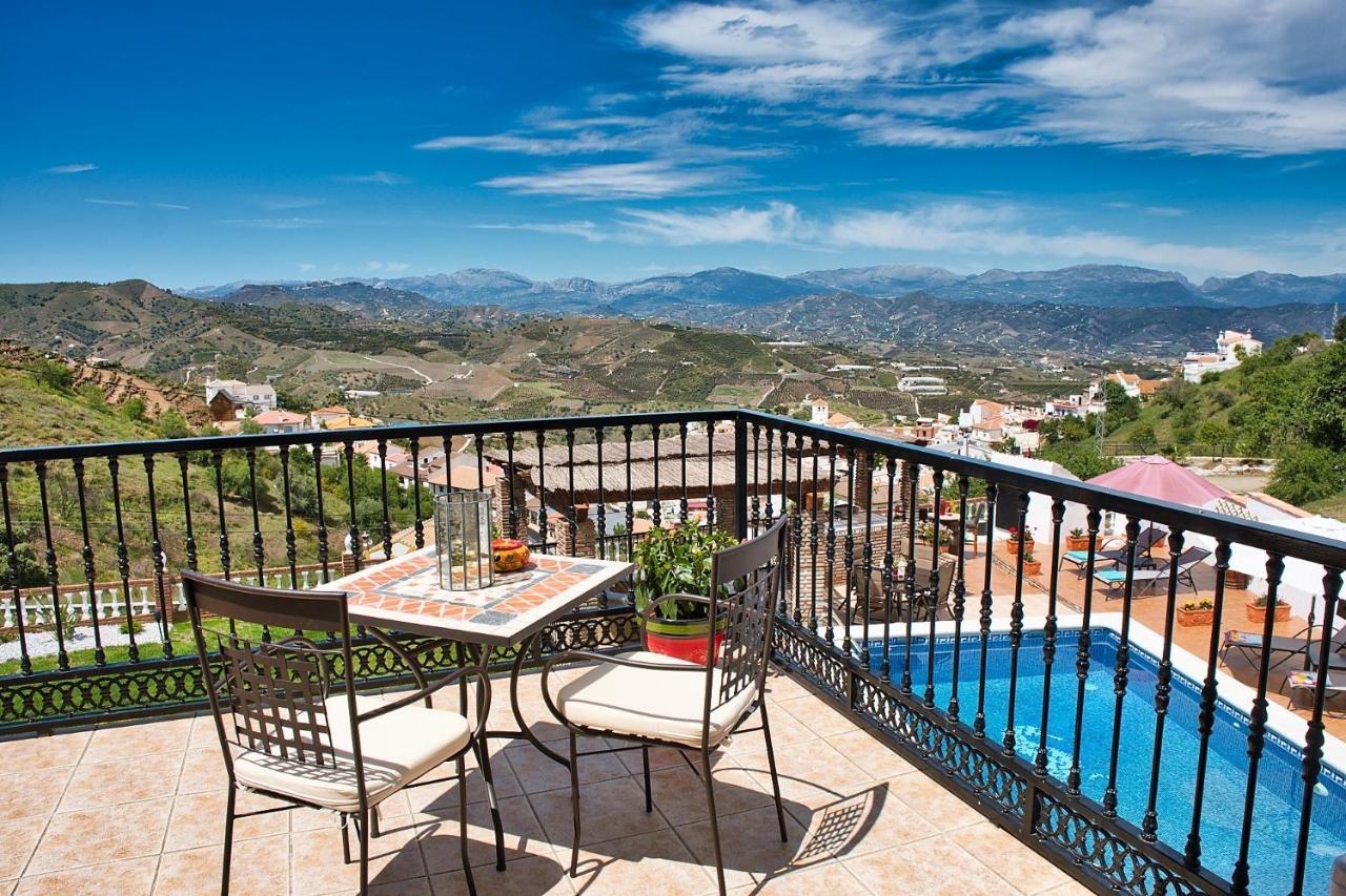 Casa Las Torres B&B Iznate Luaran gambar